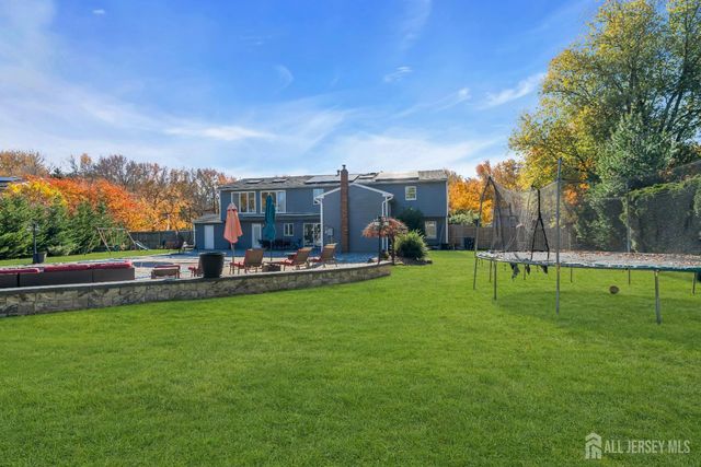 4 Canadian Woods Road, Marlboro, NJ 07746