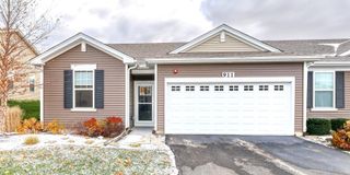 911 Darwin Street, North Aurora, IL 60542