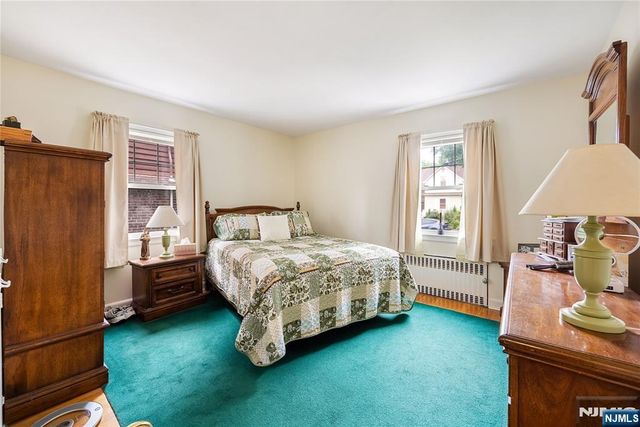 81 W Gouverneur Avenue, Rutherford, NJ 07070