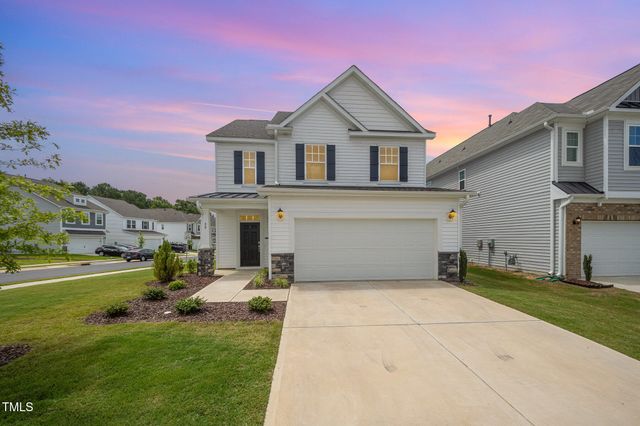 80 Nailsworth Street, Angier, NC 27501