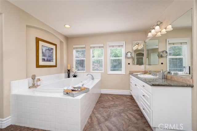 7 Santa Maria, Rancho Santa Margarita, CA 92688
