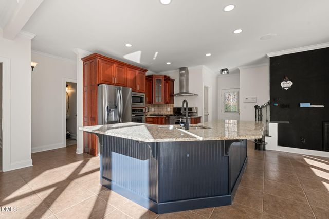 5 Highcross Court, Raleigh, NC 27613