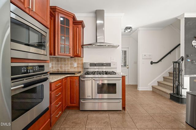 5 Highcross Court, Raleigh, NC 27613