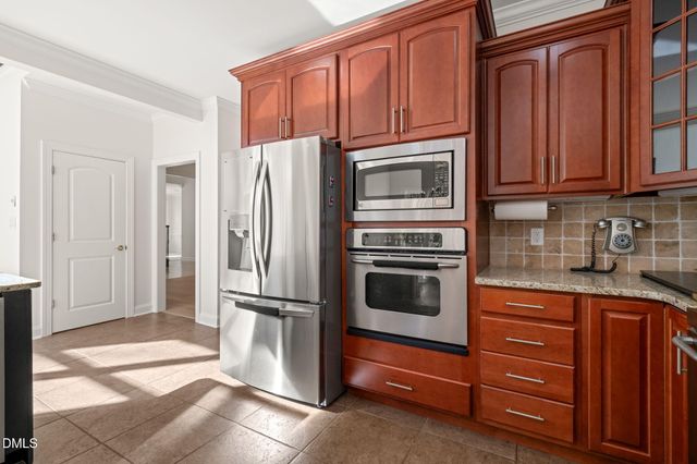 5 Highcross Court, Raleigh, NC 27613