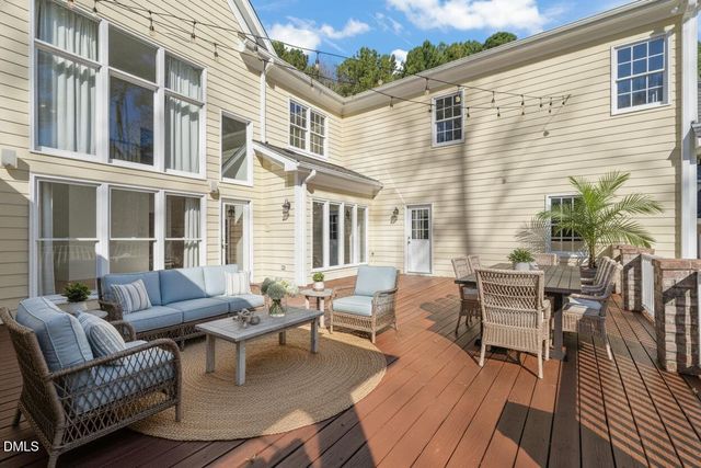 5 Highcross Court, Raleigh, NC 27613