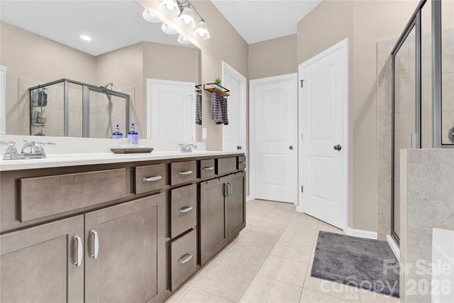 152 Autumn Mist Road, Statesville, NC 28677