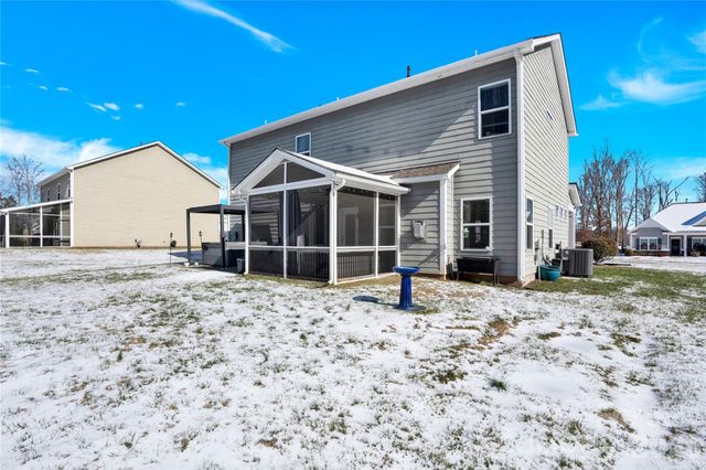 152 Autumn Mist Road, Statesville, NC 28677