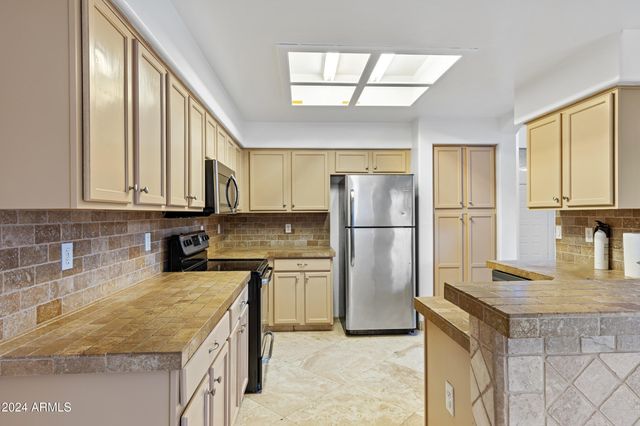 7223 E KRAMER Street, Mesa, AZ 85207