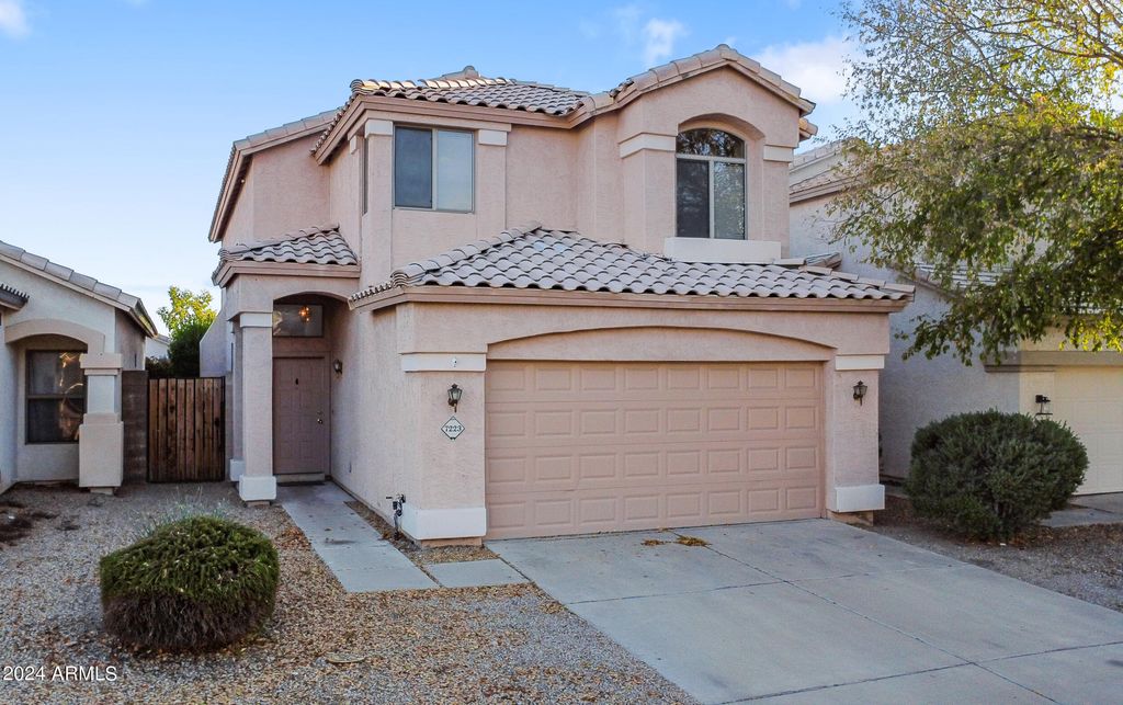 7223 E KRAMER Street, Mesa, AZ 85207