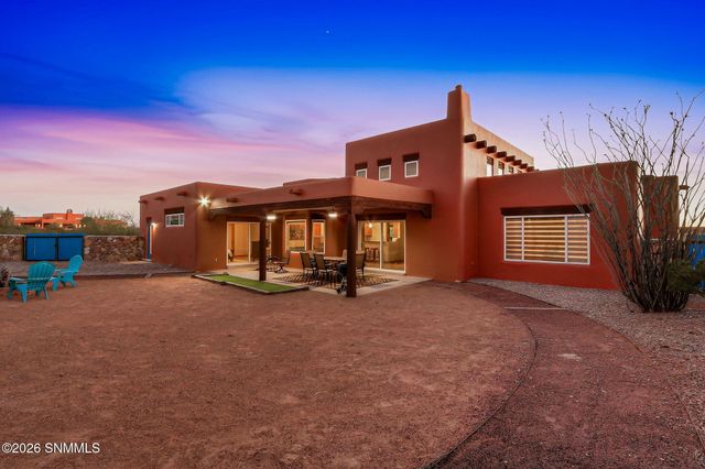 5366 Redman Road, Las Cruces, NM 88011