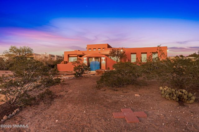 5366 Redman Road, Las Cruces, NM 88011