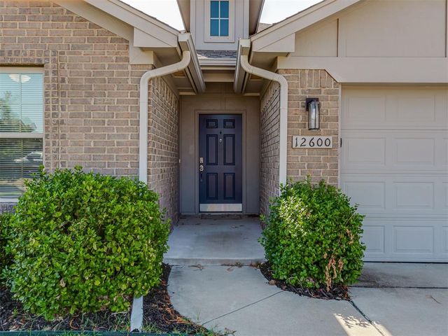 12600 NW 1st Court, Yukon, OK 73099