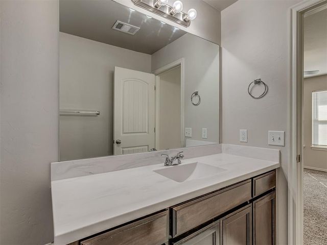 12600 NW 1st Court, Yukon, OK 73099