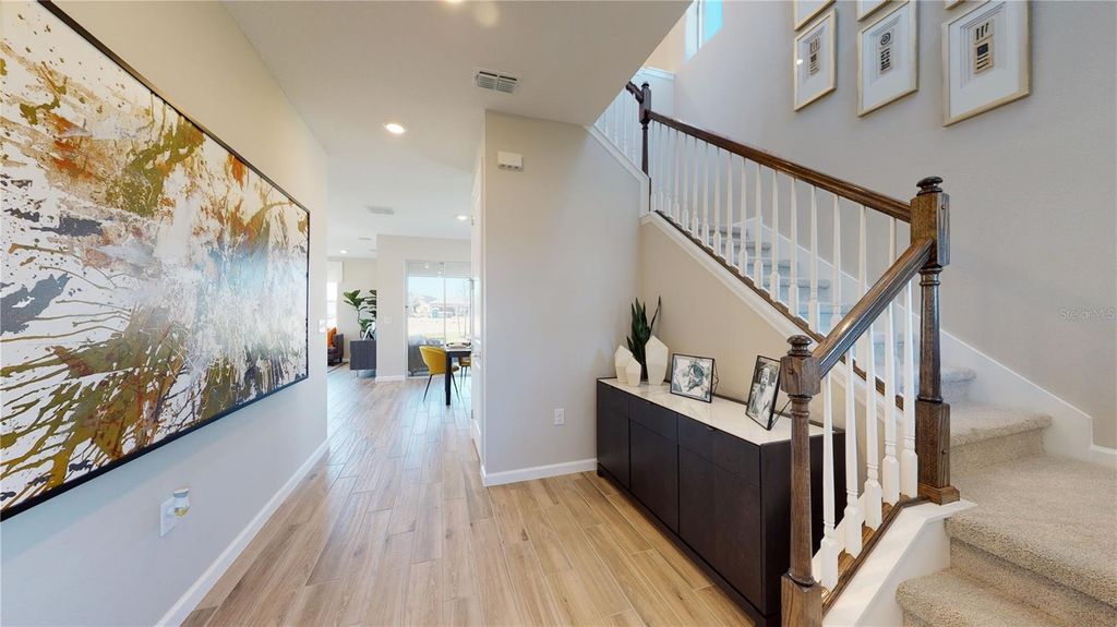 Image 3 of property listing at 2607 29TH LANE E, Palmetto, FL 34221