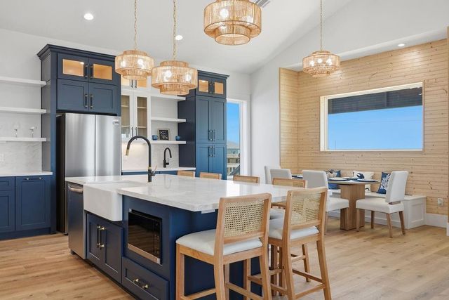 4411 Strand Avenue, Port Bolivar, TX 77650