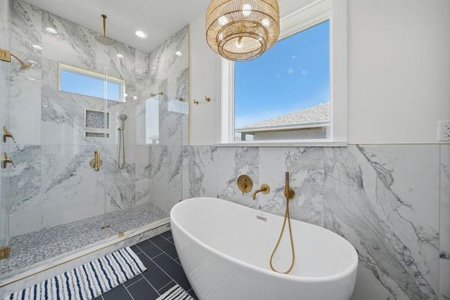 4411 Strand Avenue, Port Bolivar, TX 77650