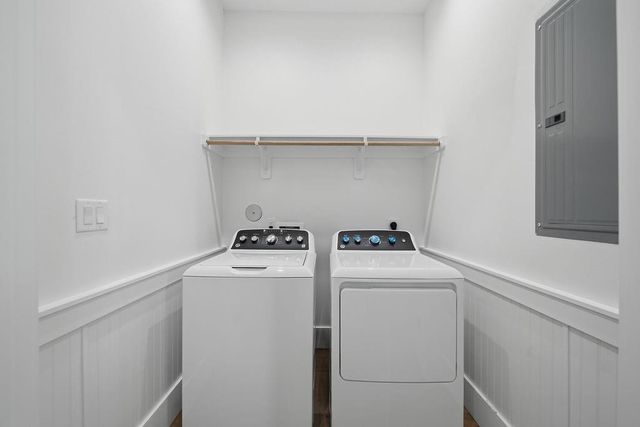 4411 Strand Avenue, Port Bolivar, TX 77650