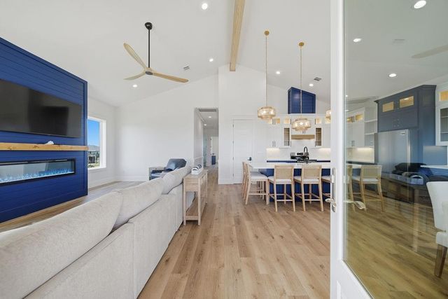 4411 Strand Avenue, Port Bolivar, TX 77650