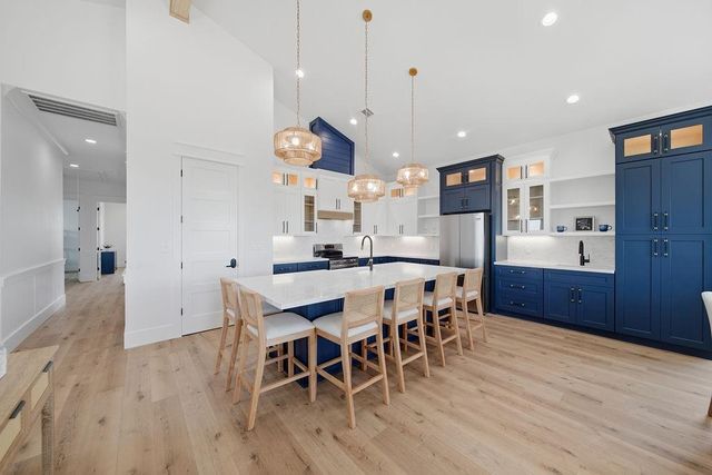 4411 Strand Avenue, Port Bolivar, TX 77650