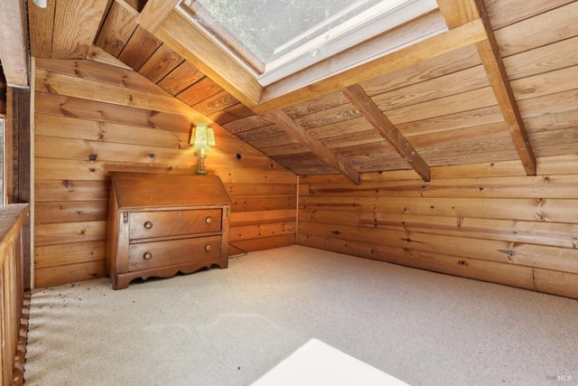 1311 W Dry Creek Rd, Healdsburg, CA 95448