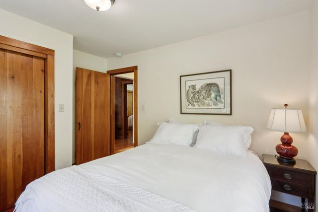 1311 W Dry Creek Rd, Healdsburg, CA 95448