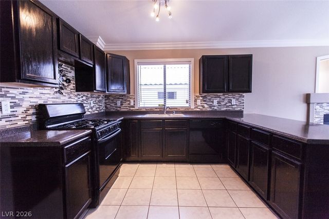 7873 QUILL GORDON Avenue, Las Vegas, NV 89149