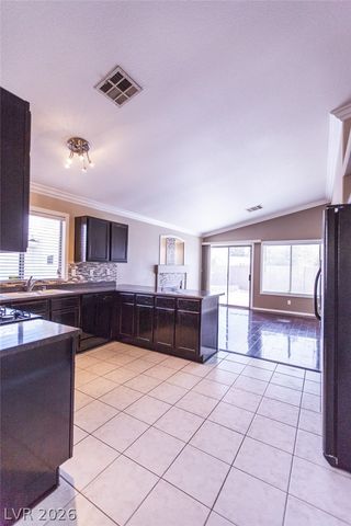 7873 QUILL GORDON Avenue, Las Vegas, NV 89149