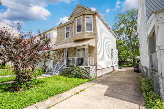 2747 N Saint Louis Avenue, Chicago, IL 60647
