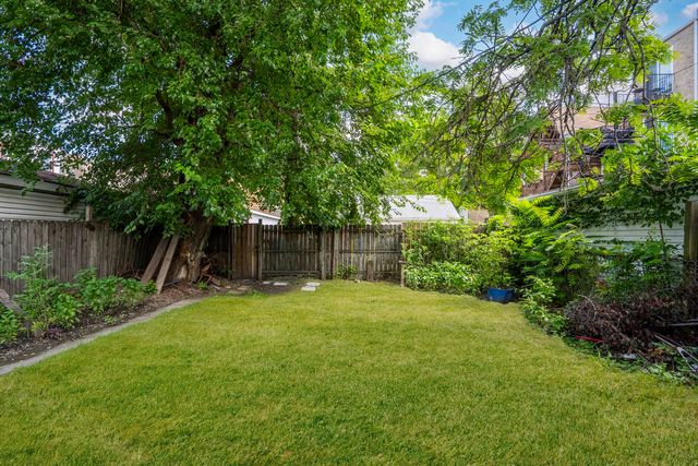 2747 N Saint Louis Avenue, Chicago, IL 60647