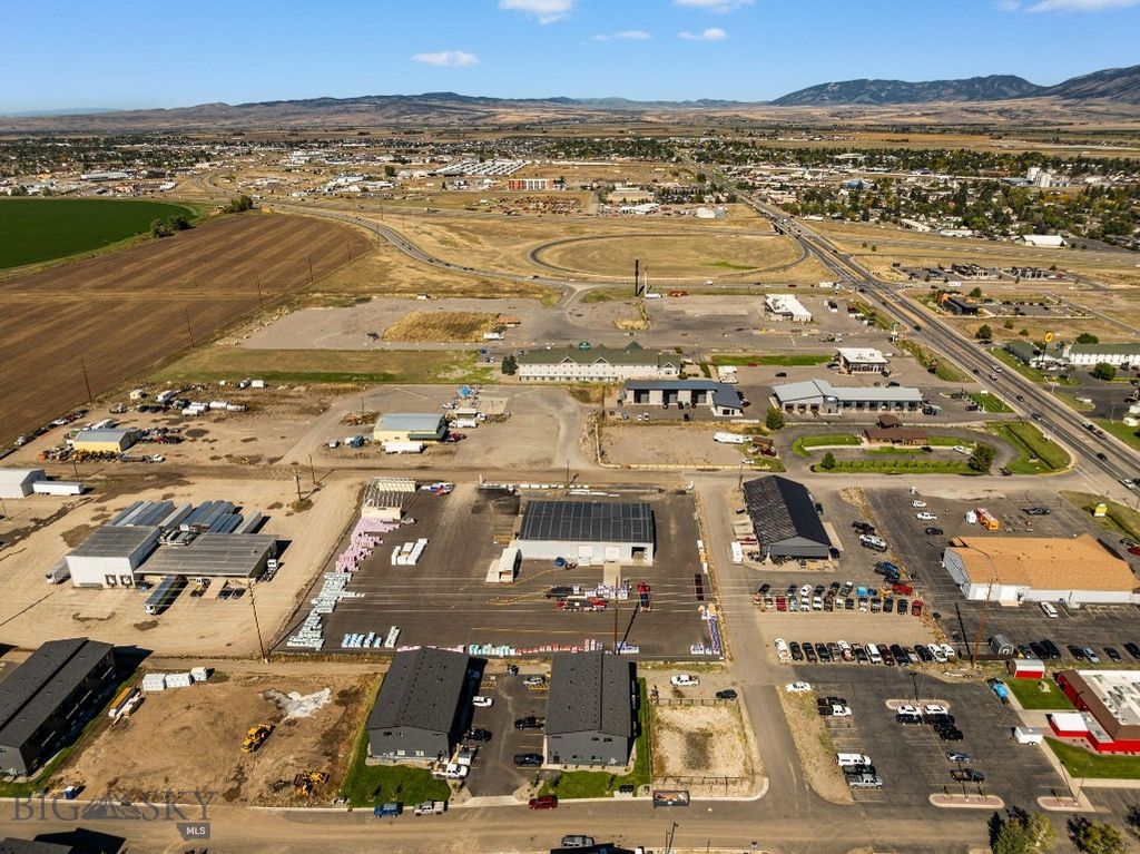 203 Fletching Way, Belgrade, MT 59714 photo 31