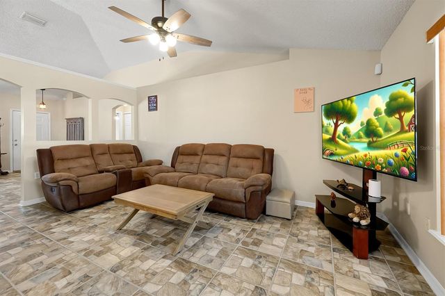 3254 AGAR TERRACE, Deltona, FL 32738