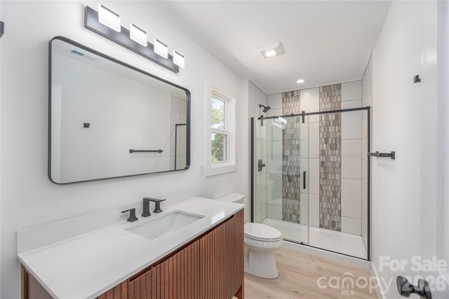 32 Oak Hill Road, Candler, NC 28715