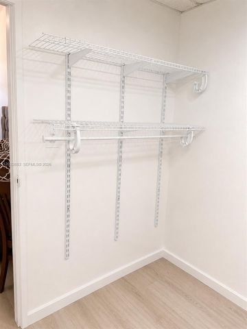 26 Diplomat Pkwy 2263, Hallandale Beach, FL 33009
