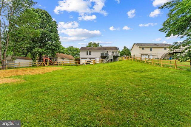441 PALOMINO PL, Charles Town, WV 25414