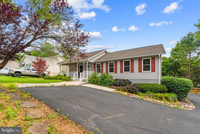 441 PALOMINO PL, Charles Town, WV 25414