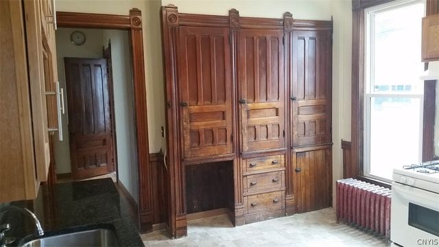 20 Argyle Place, Cortland, NY 13045