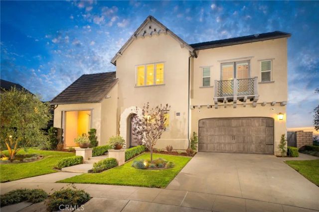 614 E Camellia Way, Azusa, CA 91702