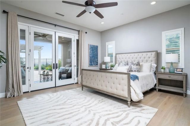 614 E Camellia Way, Azusa, CA 91702