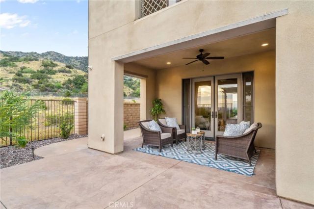 614 E Camellia Way, Azusa, CA 91702