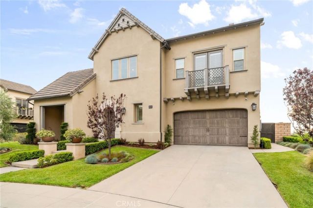 614 E Camellia Way, Azusa, CA 91702