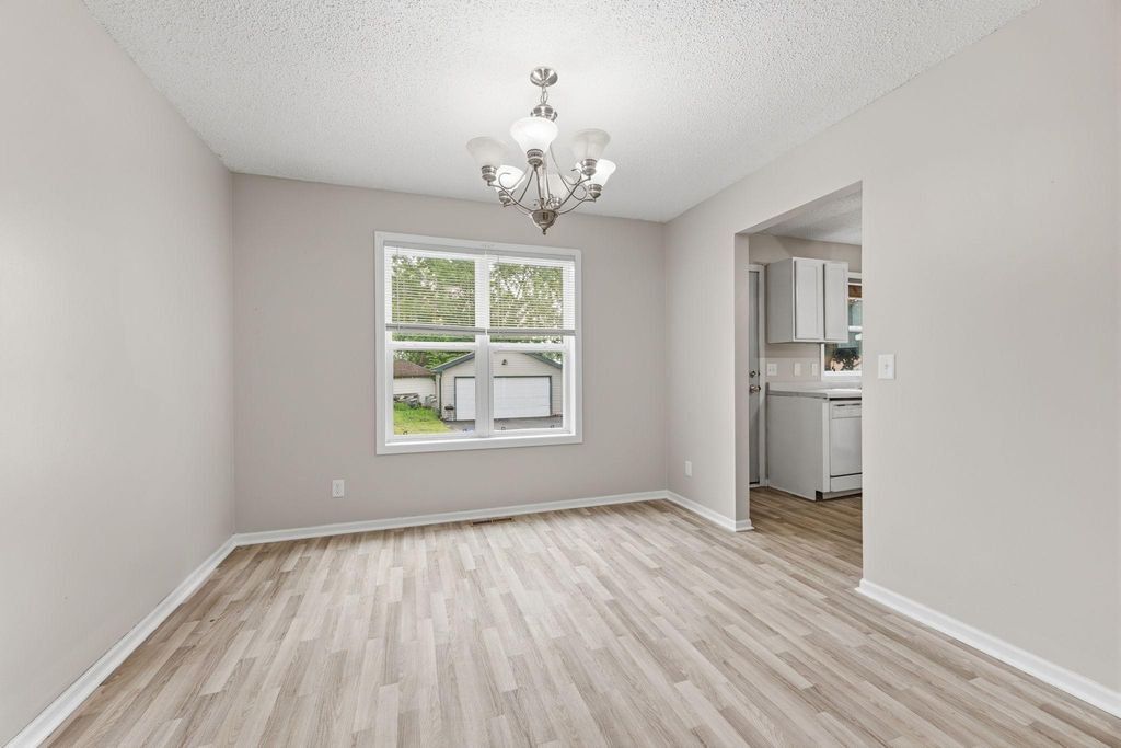 1002 Matilda Street, Saint Paul, MN 55117 — photo 3