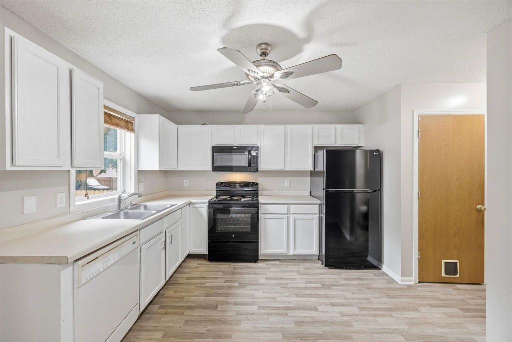 1002 Matilda Street, Saint Paul, MN 55117 — photo 4