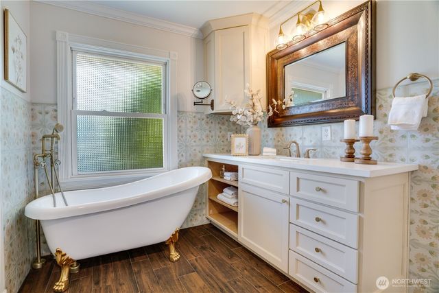 3307 Heather Place W, University Place, WA 98466