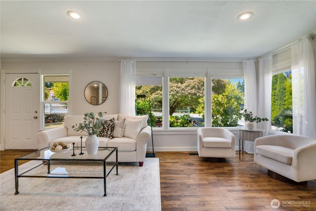 3307 Heather Place W, University Place, WA 98466
