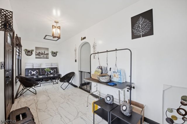 34 Koolidge Ct, Franklin Twp., NJ 08873