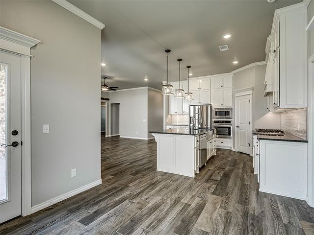 3313 NW 187th Street, Edmond, OK 73012