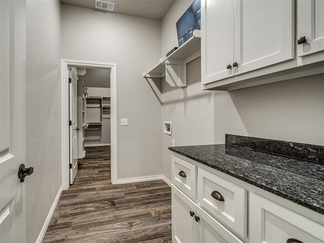 3313 NW 187th Street, Edmond, OK 73012