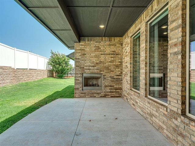 3313 NW 187th Street, Edmond, OK 73012