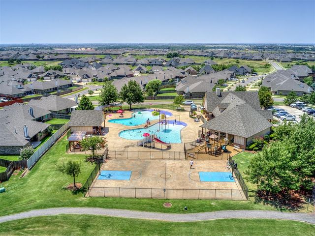 3313 NW 187th Street, Edmond, OK 73012