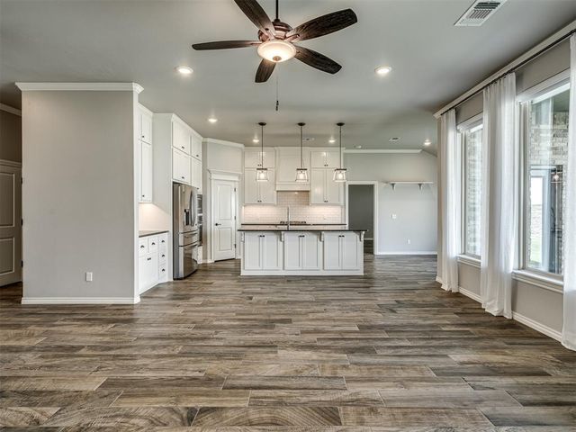 3313 NW 187th Street, Edmond, OK 73012